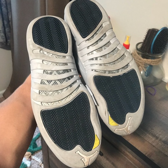 Air Jordan Retro 12 Low Wolf Grey - Picture 6 of 6